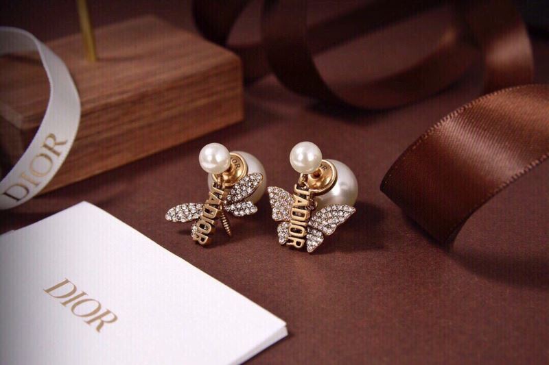 chr1st1an D10r earrings